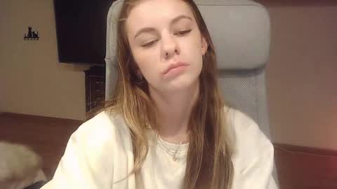 AriaCreazy online show from October 20, 8:45 pm