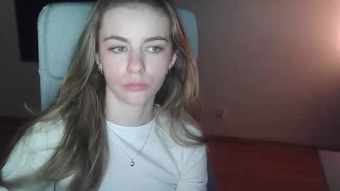 AriaCreazy online show from February 1, 9:13 pm