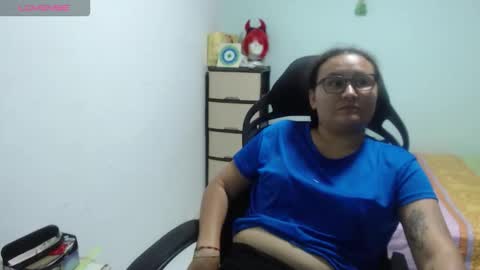 ...Ariana... online show from September 25, 7:23 pm