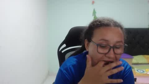 ...Ariana... online show from October 9, 7:18 pm