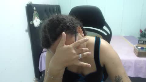 ...Ariana... online show from November 28, 6:55 pm