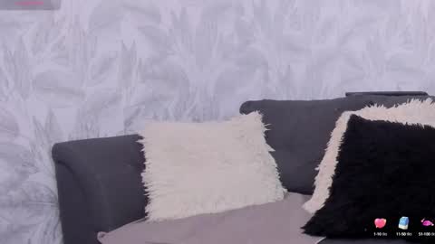 ariadnaa_brown1 online show from October 11, 4:42 pm