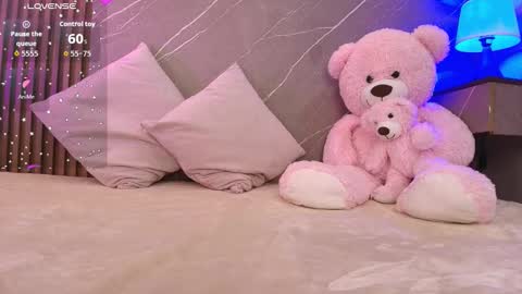 Ariana online show from February 3, 12:32 pm