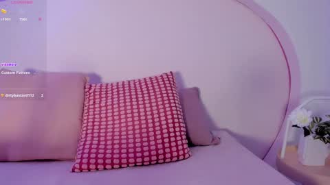 Snapshot of ariana_klart chatting on January 13, 4:50 am Ariana online show from January 13, 4:50 am