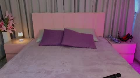 Ariana online show from July 14, 11:20 pm
