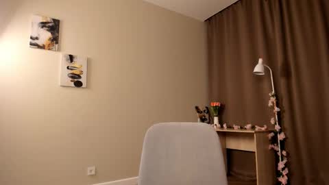 Alice online show from February 27, 10:20 pm