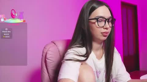 arianahot777 online show from June 17, 9:49 pm
