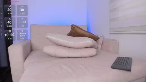 arianna_0 online show from January 31, 7:11 pm