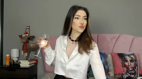arianna_moonx online show from December 3, 9:17 pm