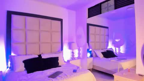 Arianna online show from October 12, 4:04 am