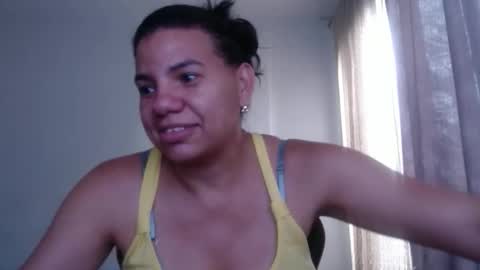 ariannaloovel online show from November 13, 7:02 pm