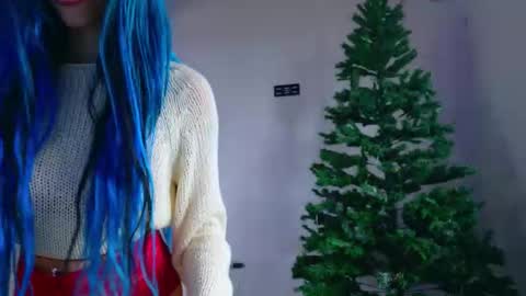 Aria online show from December 5, 11:00 am