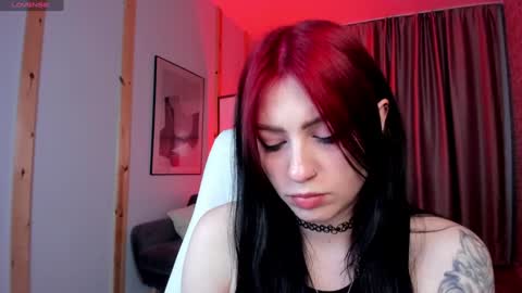 Snapshot of arielabradberry chatting on January 27, 4:01 pm Ariel online show from January 27, 4:01 pm