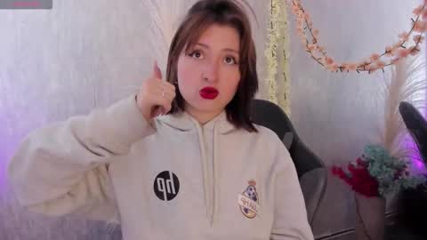 Ariel online show from February 5, 11:57 am