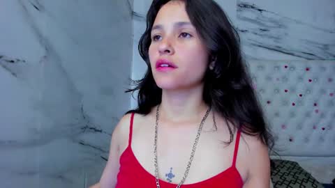 arisha_lee2 online show from July 1, 11:59 pm