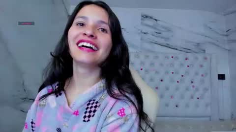 arisha_lee2 online show from July 10, 12:23 am
