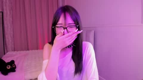 Ariya online show from April 11, 2:43 pm