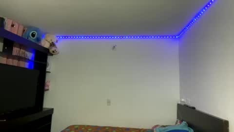 ariza1515 online show from March 11, 11:12 am