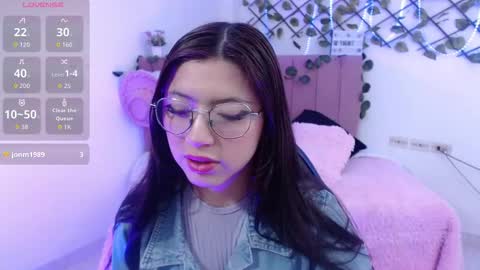 arizbeth_johansson online show from November 12, 12:47 pm