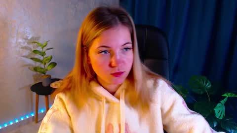 Snapshot of arlana_klart chatting on October 11, 1:32 am Arlana online show from October 11, 1:32 am