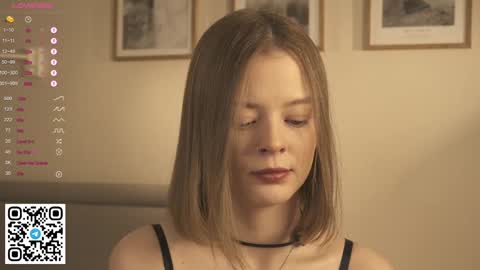 Nina online show from December 7, 4:25 pm