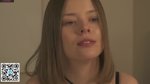 Nina online show from December 13, 2:21 am