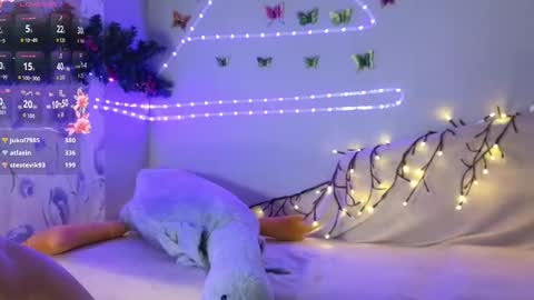 armurra online show from February 1, 7:12 pm