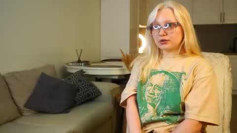 you can call me Lana online show from June 21, 6:12 pm