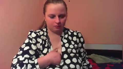 Arriana online show from March 8, 6:03 pm