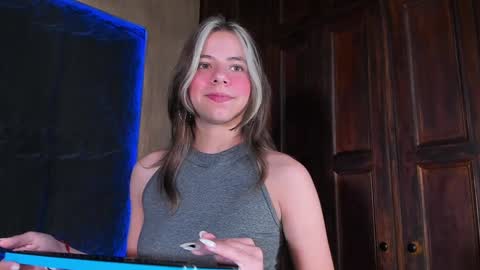 artemisablake online show from January 27, 9:55 pm