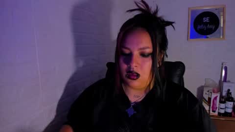 artenisa_tay69 online show from November 8, 4:17 am