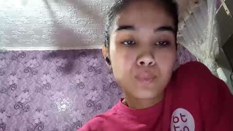 Amina online show from December 17, 7:29 pm