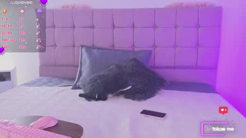 arycooper_ online show from February 28, 12:48 pm