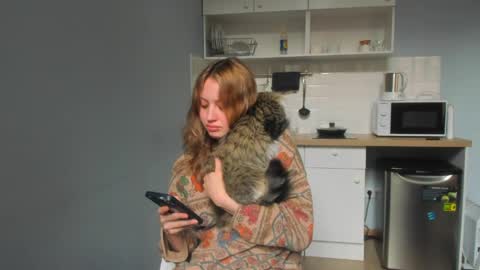 Ashley but u can call me Ash  im living with neighbor we just friends pls dont ask we not couple online show from April 19, 3:45 pm