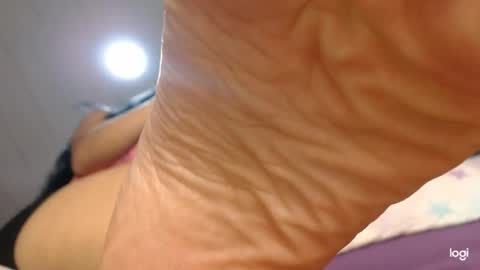 ashley online show from April 13, 8:42 pm