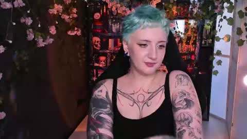 AshleyAshe  online show from July 22, 11:00 am