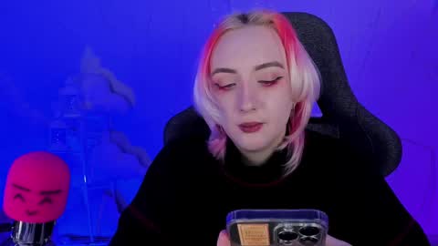 AshleyAshe  online show from February 15, 5:17 pm