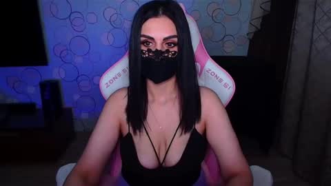   Yasmina   online show from December 18, 4:06 am