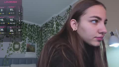 Ashle online show from September 21, 4:00 am