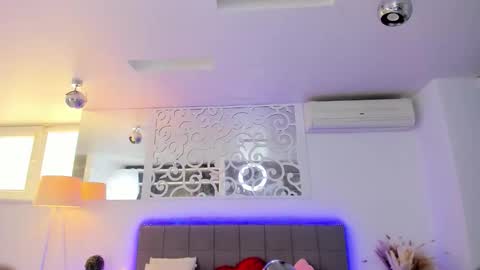 AshleyJonse online show from February 10, 6:27 am