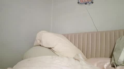 ashleymaddyyyy647935 online show from July 27, 8:00 am