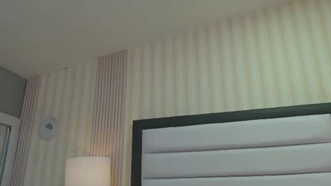 AshleyRoberh online show from June 25, 2:33 am