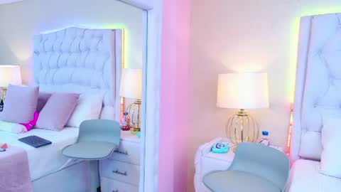 AshleyRoberh online show from June 14, 2:24 am