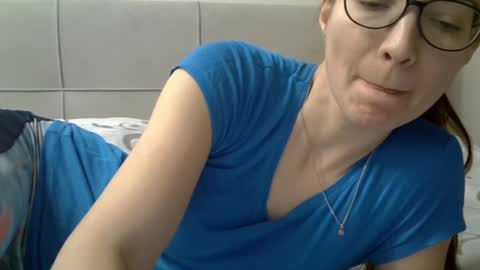 Ashley online show from January 14, 7:27 am