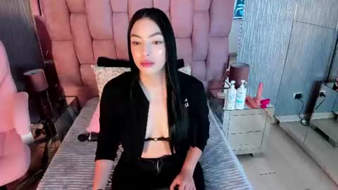 Ashly online show from July 28, 11:39 am