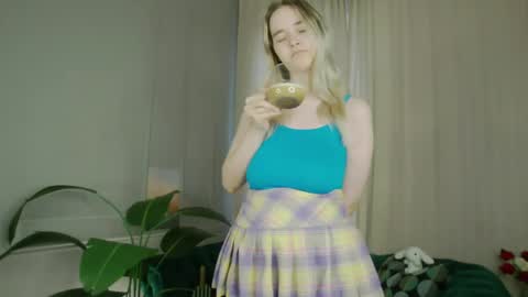 ashly_cherry online show from April 9, 11:04 am
