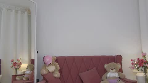 ashly_cherry online show from September 19, 11:31 am