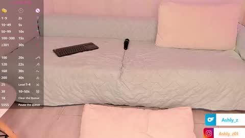 Ashly  online show from November 29, 11:09 pm