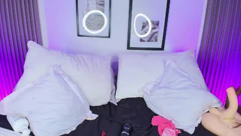    online show from April 6, 4:46 am