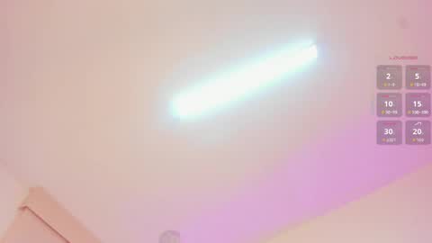 ashlye_white online show from April 16, 2:34 am